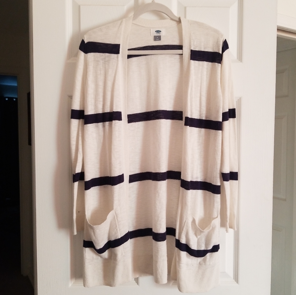 Old navy striped Cardigan
